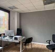 Büro in Köln 450,00 € 45 m² - 450,00&nbsp;EUR Kaltmiete, ca.&nbsp; 45,00&nbsp;m&sup2; in Köln (PLZ: 50858)