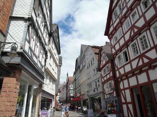 Foto - Wohnung zum Mieten in Marburg 180,00 € 10 m²