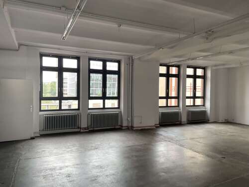 Foto - Halle in Berlin 6.500,00 € 500 m²