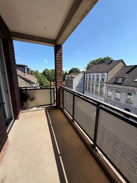 Foto - Wohnung zum Mieten in Duisburg 357,28 € 69 m²