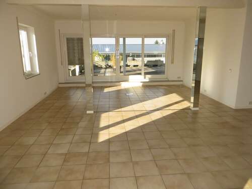 Foto - Wohnung zum Mieten in Bissingen 1.500,00 € 184 m²