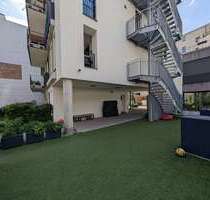 Haus zum Mieten in Berlin 3.700,00 € 150.49 m²