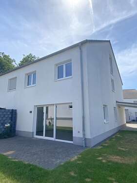 Foto - Haus zum Mieten in Enkenbach-Alsenborn 1.650,00 € 164 m²
