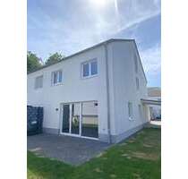 Haus zum Mieten in Enkenbach-Alsenborn 1.650,00 € 164 m²