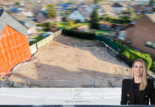 Foto - Grundstück zu verkaufen in Meerbusch 320.000,00 € 367 m²