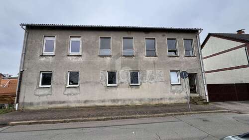 Foto - Haus zum Kaufen in Lübz 85.000,00 € 327 m²