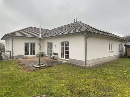 Foto - Haus zum Mieten in Lohnsfeld 1.550,00 € 154 m²