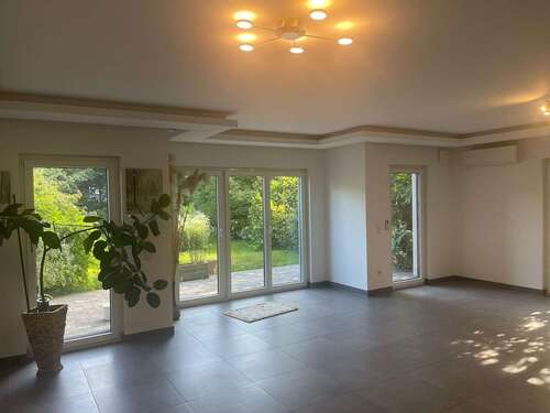 Foto - Haus zum Kaufen in Ludwigshafen am Rhein - Oppau 745.000,00 € 230 m²