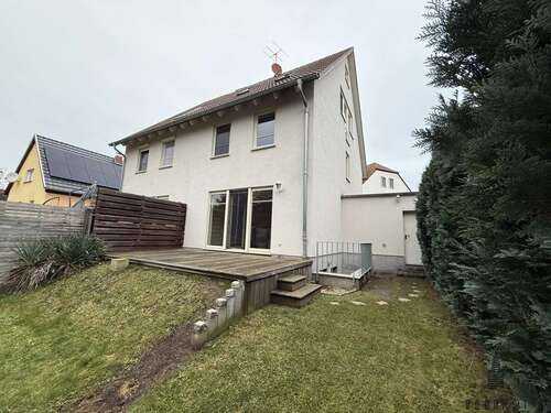 Foto - Haus zum Kaufen in Salzatal-Bennstedt 309.000,00 € 121 m²