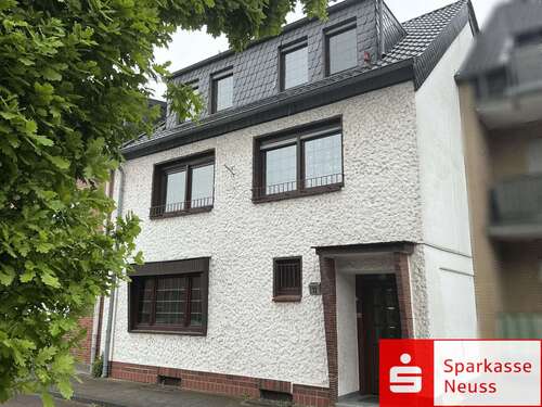 Foto - Haus zum Kaufen in Jüchen 299.000,00 € 198 m²