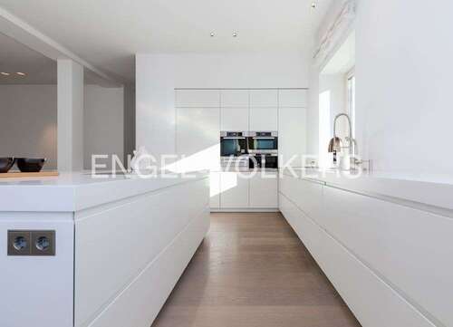 Foto - Wohnung zum Kaufen in Frankfurt am Main 2.050.000,00 € 242 m²
