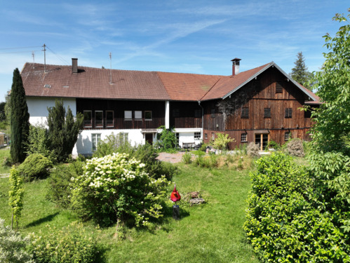 Foto - Haus zum Kaufen in Weilheim 2.400.000,00 € 300 m²