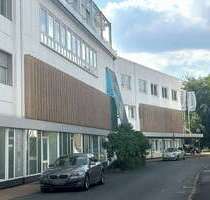 Büro in Langenfeld 2.100,00 € 233.78 m²