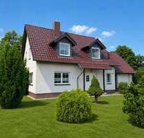 Haus zum Kaufen in Neupetershain 272.000,00 € 109.68 m²