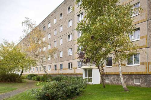 Foto - Wohnung zum Mieten in Neubrandenburg 237,00 € 59.96 m²