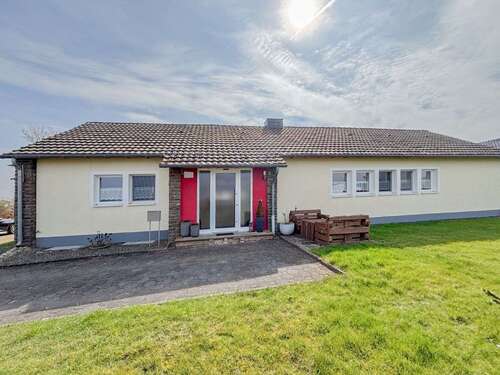 Foto - Haus zum Kaufen in Blankenheim 299.000,00 € 146 m²