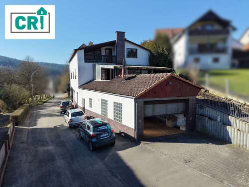 Foto - Haus zum Kaufen in Stadtallendorf-Wolferode 299.900,00 € 207.95 m²
