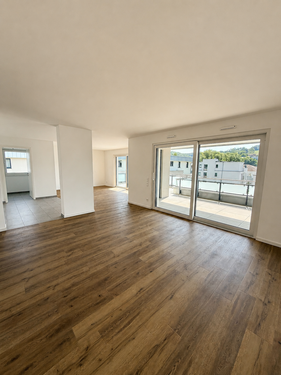 Foto - Wohnung zum Mieten in Overath 1.789,37 € 143.15 m²