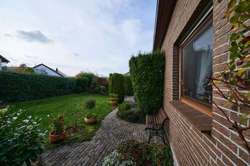 Foto - Haus zum Kaufen in Dettenhausen 719.000,00 € 153 m²