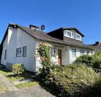 Haus zum Kaufen in Immenhausen 199.000,00 € 147 m²