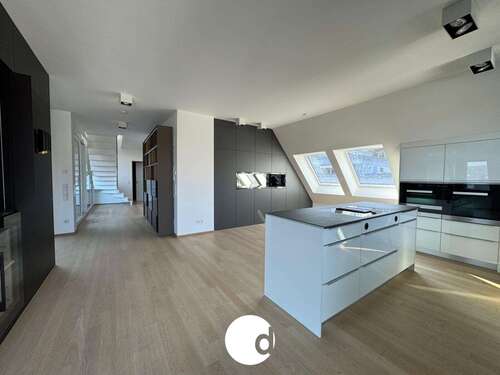 Foto - Wohnung zum Mieten in Stuttgart 3.600,00 € 157 m²