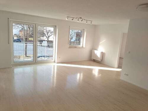 Foto - Wohnung zum Mieten in Neumarkt-Sankt-Veit 770,00 € 76.28 m²
