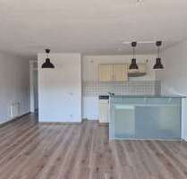 Wohnung zum Kaufen in Limbach-Oberfrohna 47.000,00 € 60 m² Wohnung zum Kaufen in Limbach-Oberfrohna 47.000,00 € 60 m²