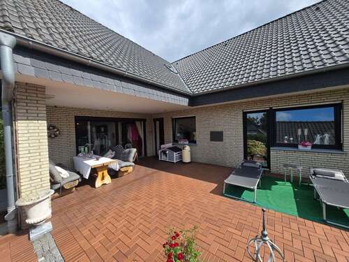 Foto - Haus zum Kaufen in Garrel 424.000,00 € 240 m²