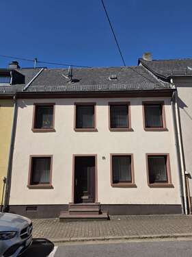 Foto - Haus zum Kaufen in Wadern 89.000,00 € 110 m²
