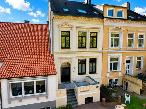 Foto - Haus zum Kaufen in Wilhelmshaven 690.000,00 € 230 m²