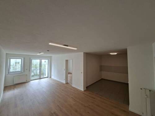 Foto - Wohnung zum Mieten in Neumarkt-Sankt-Veit 650,00 € 62.99 m²