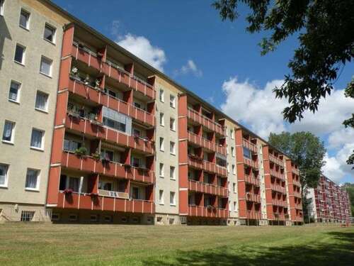 Foto - Wohnung zum Mieten in Stralsund 343,40 € 50.5 m²