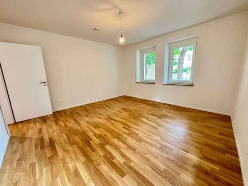 Foto - Wohnung zum Mieten in Esslingen am Neckar 1.515,00 € 86.44 m²