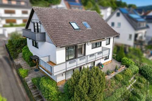 Foto - Haus zum Kaufen in Bad Orb 449.000,00 € 217.64 m²
