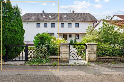 Foto - Haus zum Kaufen in Böblingen 585.000,00 € 129.92 m²