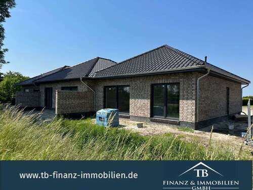 Foto - Haus zum Kaufen in Bunde 229.000,00 € 89 m²