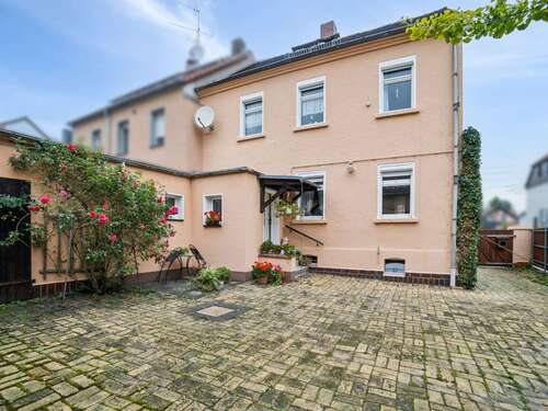 Foto - Haus zum Kaufen in Leipzig 290.000,00 € 115.79 m²