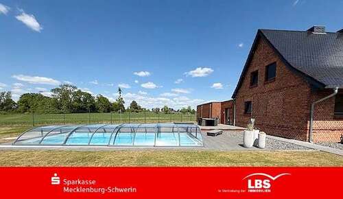 Foto - Haus zum Kaufen in Ganzlin 450.000,00 € 177 m²