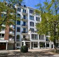 Wohnung zum Kaufen in Hamburg-Uhlenhorst 1.750.000,00 € 192.06 m²