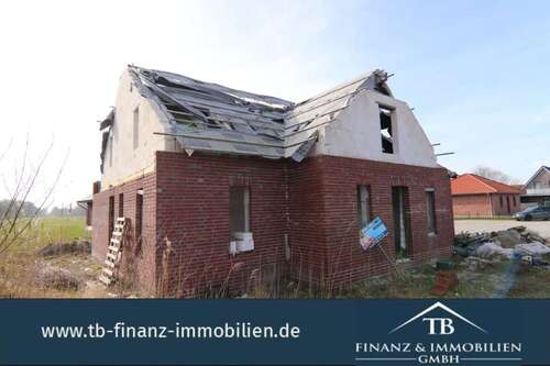 Foto - Haus zum Kaufen in Dornum Neßmersiel 150.000,00 € 166 m²