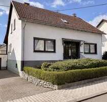 Haus zum Kaufen in Überherrn 275.000,00 € 130 m²