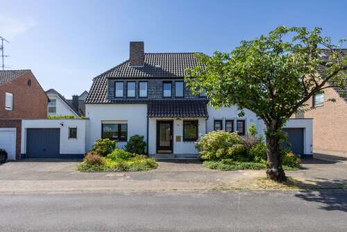Foto - Haus zum Kaufen in Meerbusch 789.000,00 € 182.3 m²