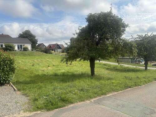 Foto - Grundstück zu verkaufen in Auetal Rolfshagen 110.000,00 € 753 m²
