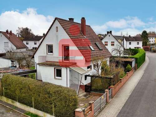 Foto - Haus zum Kaufen in Göllheim 275.000,00 € 113.48 m²