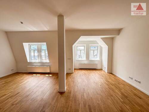 Foto - Wohnung zum Mieten in Aue-Bad Schlema 1.100,00 € 158.1 m²