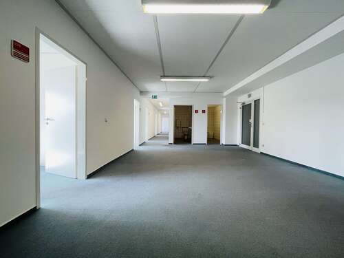 Foto - Büro in Salzgitter 2.379,00 € 183 m²