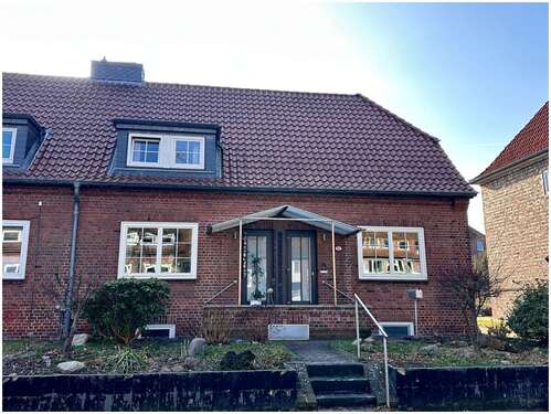 Foto - Haus zum Kaufen in Stade 349.000,00 € 134.36 m²