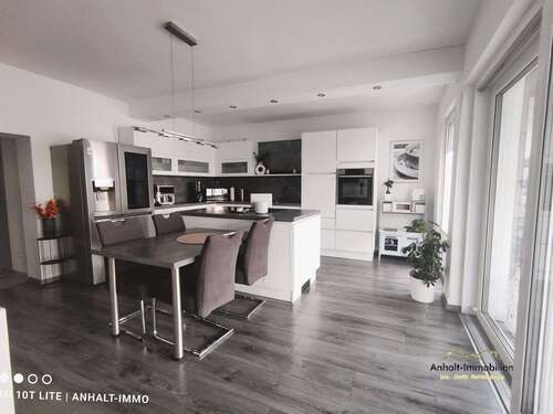 Foto - Haus zum Kaufen in Sandersdorf-Brehna 300.000,00 € 130.89 m²
