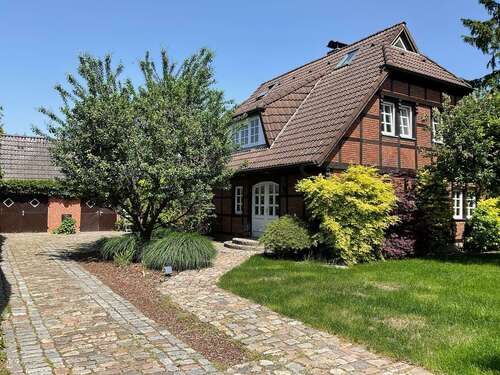 Foto - Haus zum Kaufen in Norderstedt 890.000,00 € 140 m²
