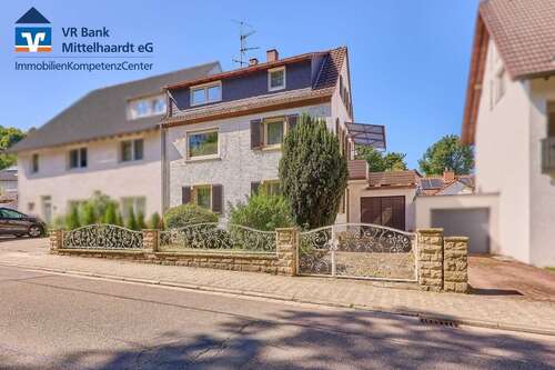 Foto - Haus zum Kaufen in Bad Dürkheim 425.000,00 € 168 m²